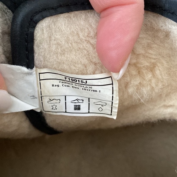 UGG SIZE 11 - Good condition - RELLA style - black - Picture 8 of 11